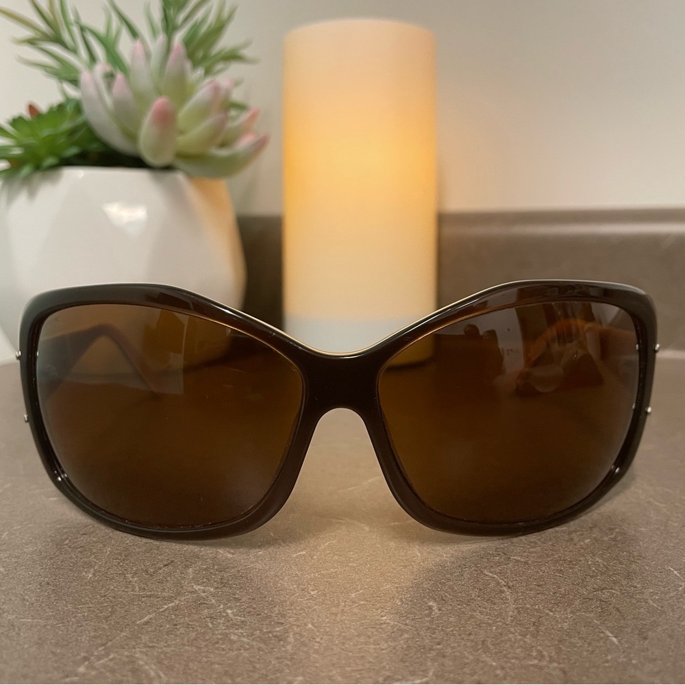 Genuine Prada sunglasses circa 2005, vintage and in almost perfect condition
